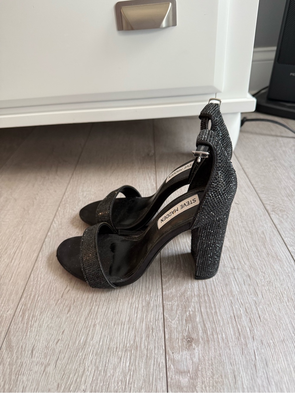 Steve Madden Black Glitter Block Heel Sandals with Ankle Strap - Picture 1 of 3